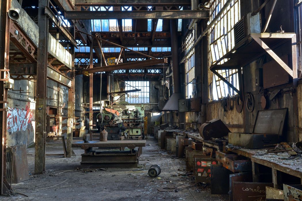 atelier mécanique dans la partie ouest du lavoir 