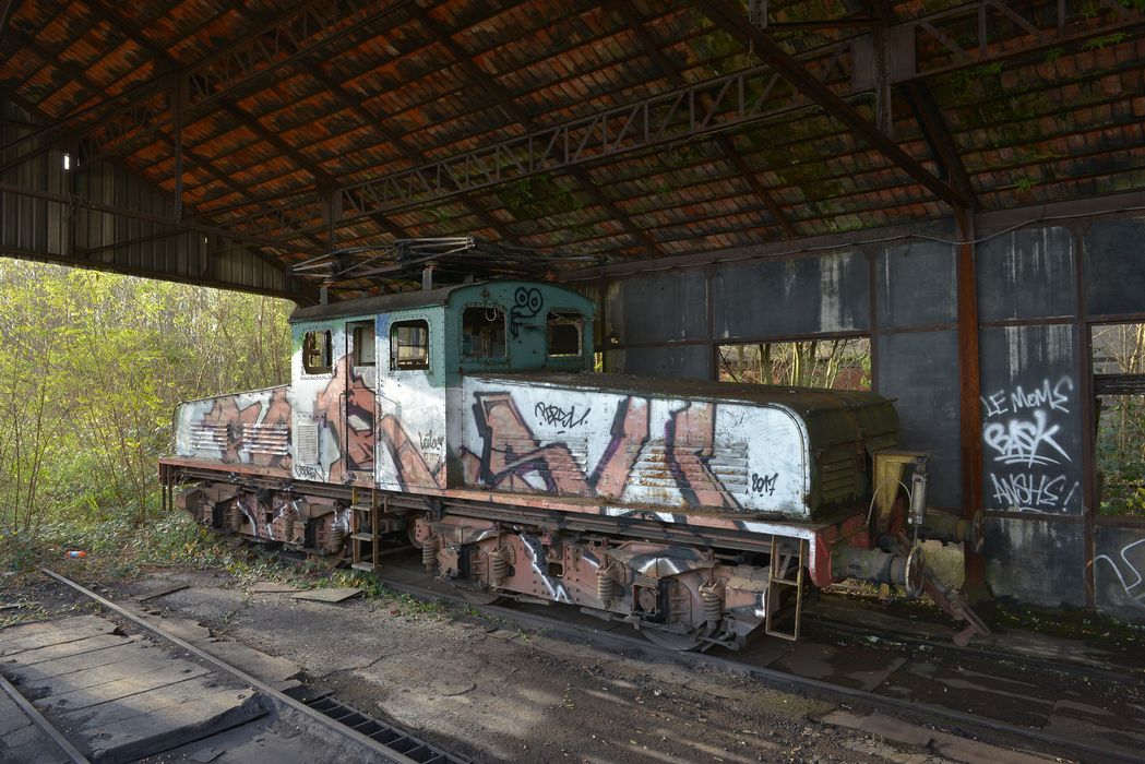 locomotive électrique de type bb. construite en 1925 et 1926, elles étaient destinées au transports des produits entre les sites d'extraction et le lavoir