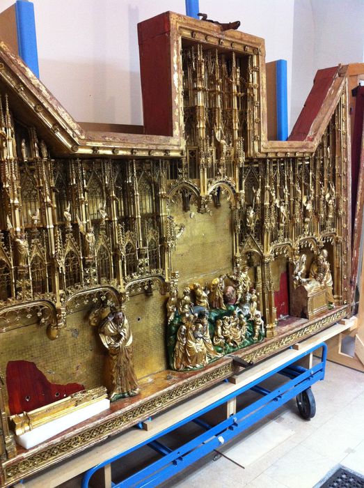 retable  : la Crucifixion, vue partielle