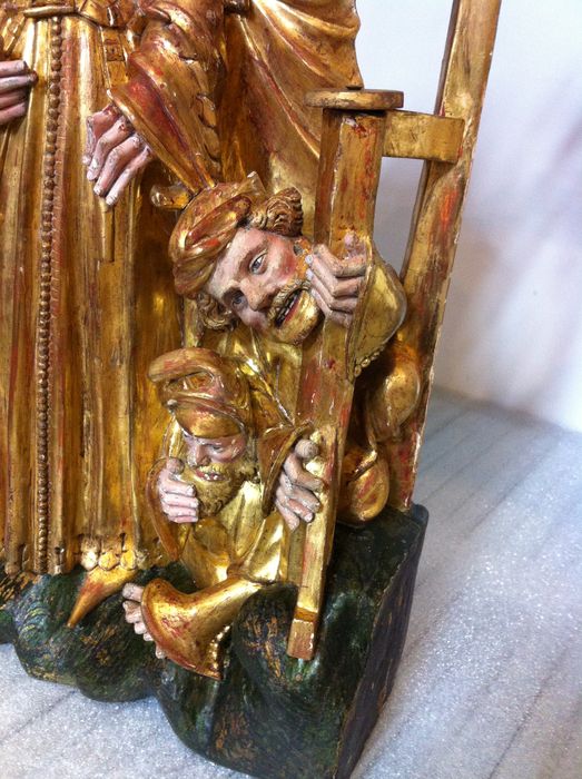 retable  : la Crucifixion, détail d'une statuette