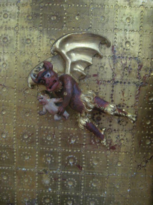 retable  : la Crucifixion, face extérieure volet gauche (scène de la Présentation au Temple et de la Fuite en Egypte), détail