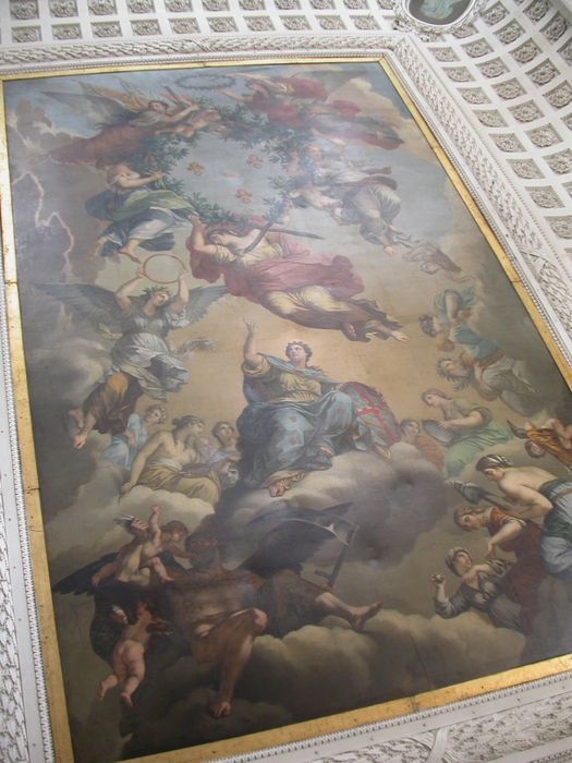 peinture monumentale  : la Bourgogne accompagnée par les Vertus et les Arts - © Ministère de la Culture (France), Direction régionale des affaires culturelles de Bourgogne-Franche-Comté, tous droits réservés