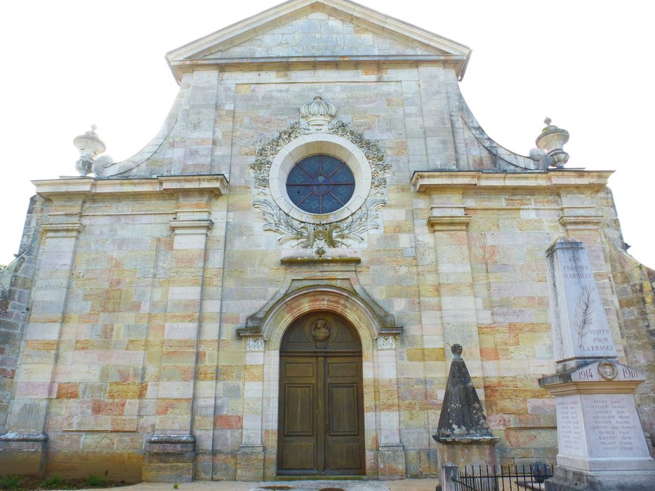 Eglise paroissiale : Façade occidentale, vue générale