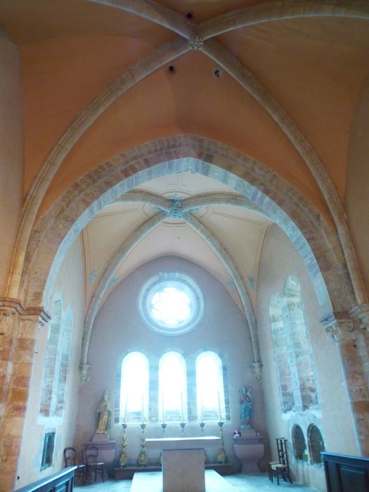 Eglise paroissiale : Choeur, vue générale