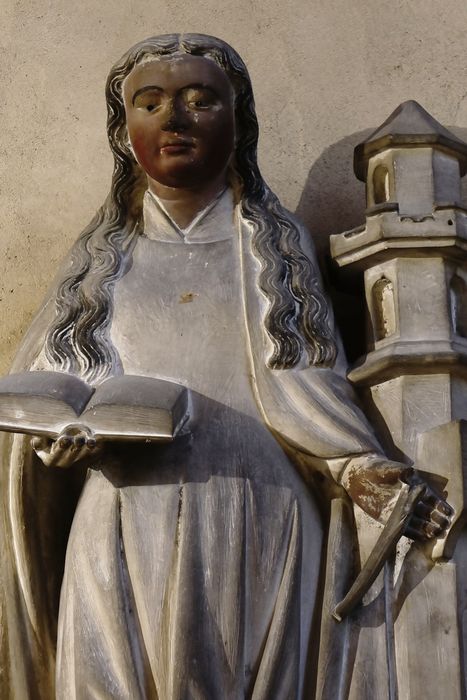 Statue : Sainte Barbe - Vue partielle