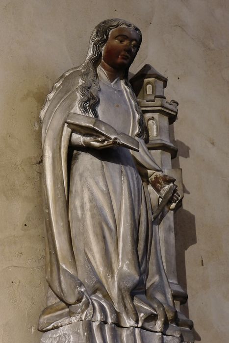 Statue : Sainte Barbe - Vue partielle