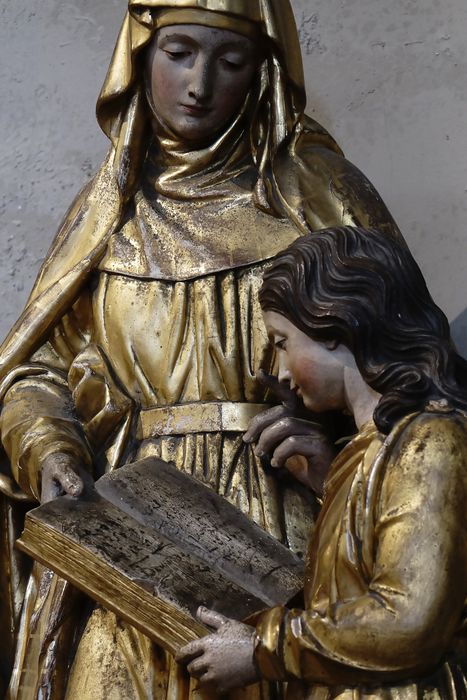 Groupe sculpté : Education de la Vierge - Vue partielle