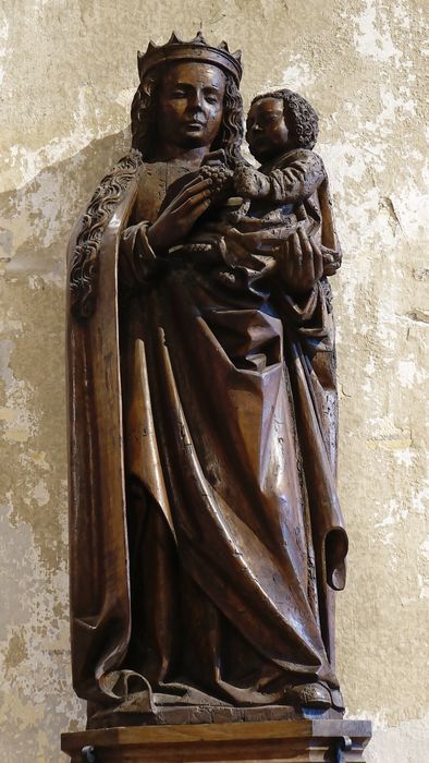 Statue : Vierge à l'Enfant - Vue générale
