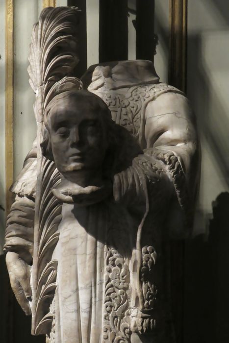 Statue : Saint Ferjeux - Vue partielle : partie haute du corps