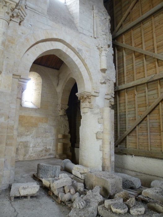 Ancienne église Notre-Dame dite église Saint-Genest : Vue partielle