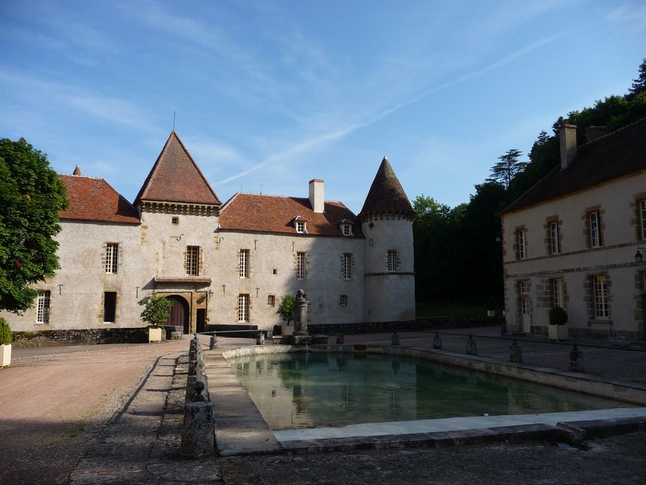 Château : Ensemble sud, vue partielle