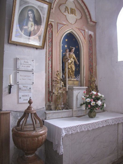 fonts baptismaux (cuve baptismale)