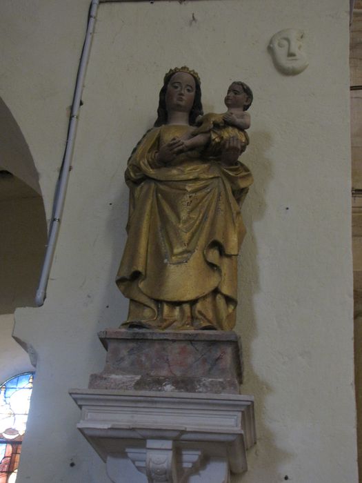 statue : Vierge à l'Enfant