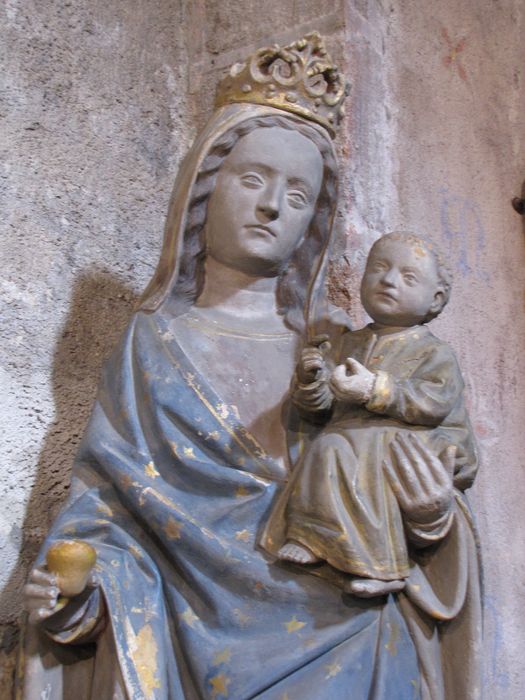 statue : Vierge à l'Enfant, détail buste