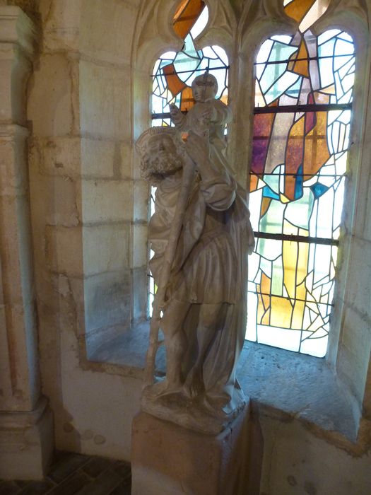 statue : Saint Christophe, vue trois quart gauche