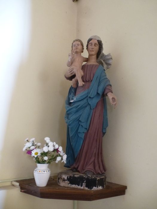 statue : Vierge à l'Enfant