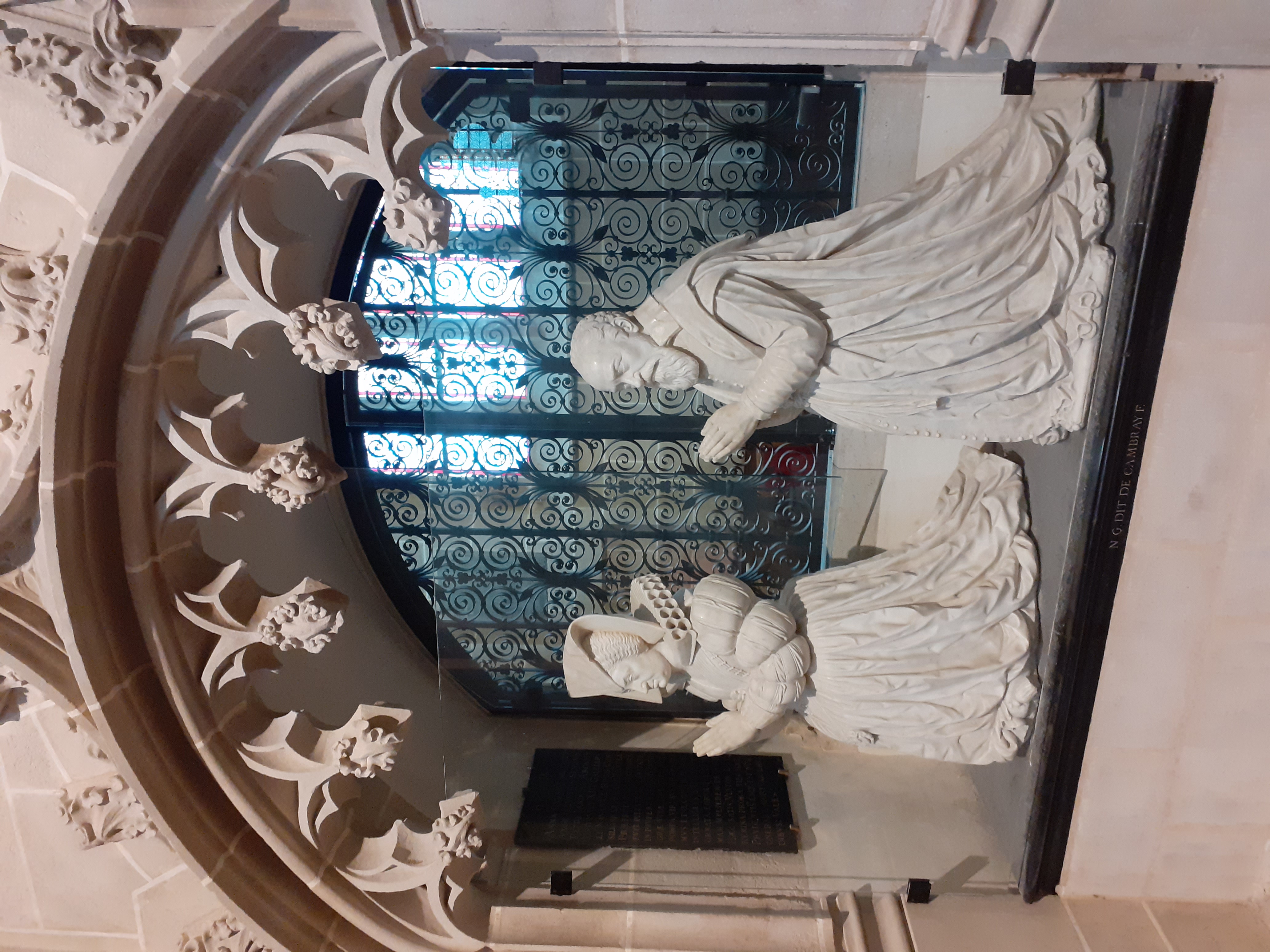 2 statues : Pierre Jeannin et Anne Guéniot, sa femme - © Ministère de la Culture (France), Direction Régionale des Affaires Culturelles de Bourgogne-Franche-Comté – Tous droits réservés