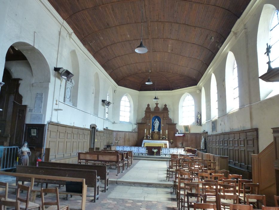 Eglise Sainte-Mathie : Nef, vue générale