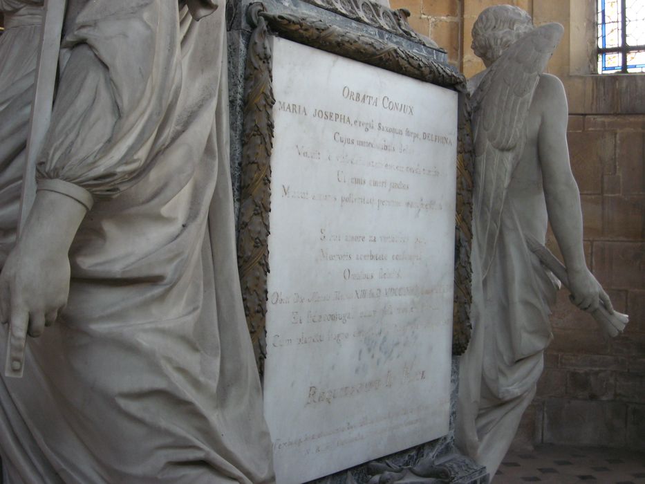 tombeau de Louis, dauphin de France, fils de Louis XV, et de sa femme, Marie-Josèphe de Saxe