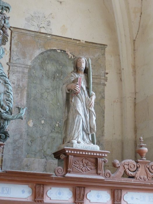 statue : Saint Marcel