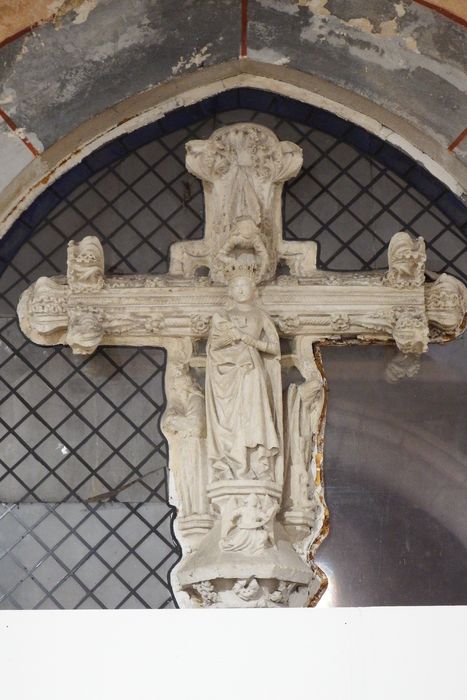 croix de Calvaire : Vierge à l'Enfant