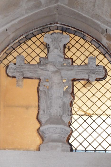 croix de Calvaire : Christ en Croix