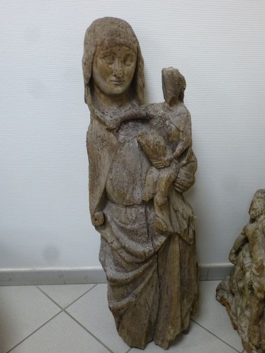 groupe sculpté : Sainte Anne, la Vierge à l'Enfant