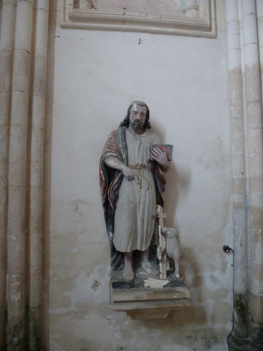 statue : Saint Jean-Baptiste - © Ministère de la Culture (France), Direction régionale des affaires culturelles de Bourgogne-Franche-Comté, tous droits réservés