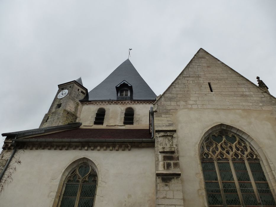 Eglise: Façade latérale sud, vue partielle