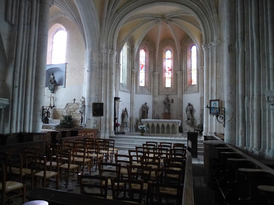 Eglise : Nef, vue générale