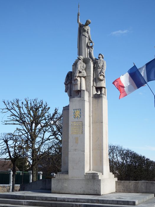 Monument aux morts : Vue générale