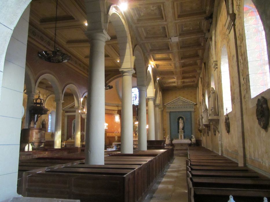 Eglise Saint-Martin : Bas-côte sud, vue générale