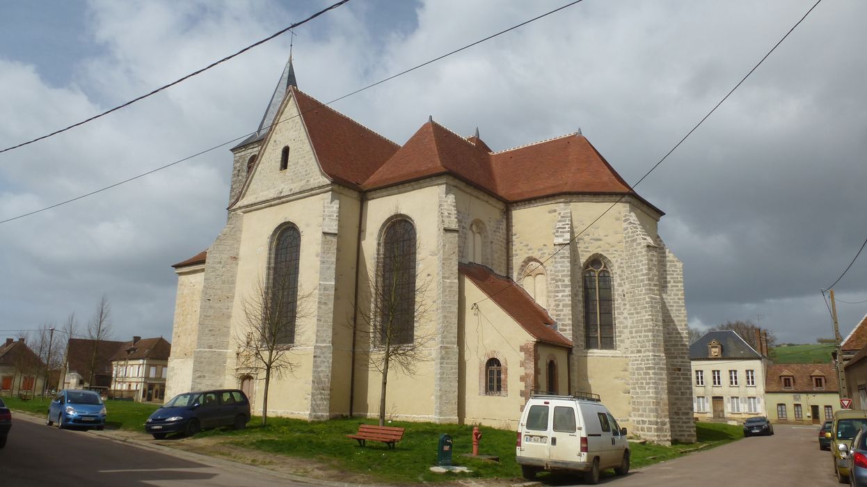 Eglise Saint-Cyr et Sainte-Julitte : Chevet, vue générale