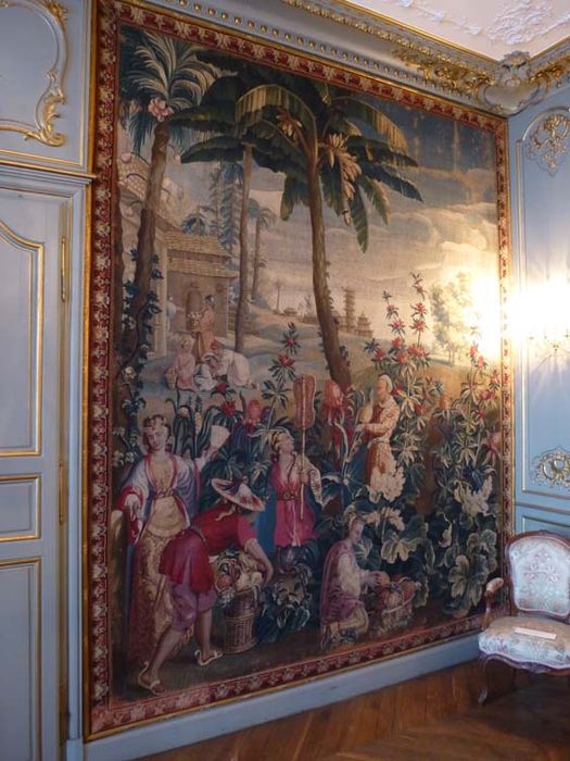 pièce murale de la Tenture de l'Empereur de Chine : Cueillette des bananes (la) - © Ministère de la Culture (France), Direction régionale des affaires culturelles de Bourgogne-Franche-Comté – Diffusion restreinte