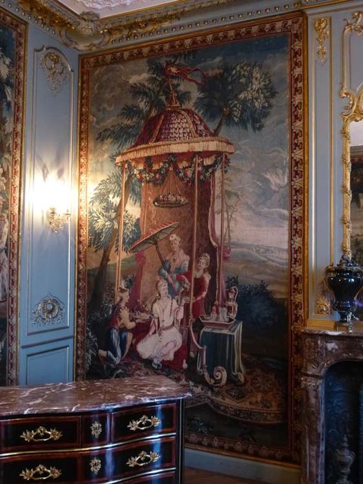 pièce murale de la Tenture de l'Empereur de Chine : Thé (le) - © Ministère de la Culture (France), Direction régionale des affaires culturelles de Bourgogne-Franche-Comté – Diffusion restreinte