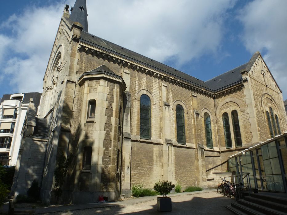 façade latérale est