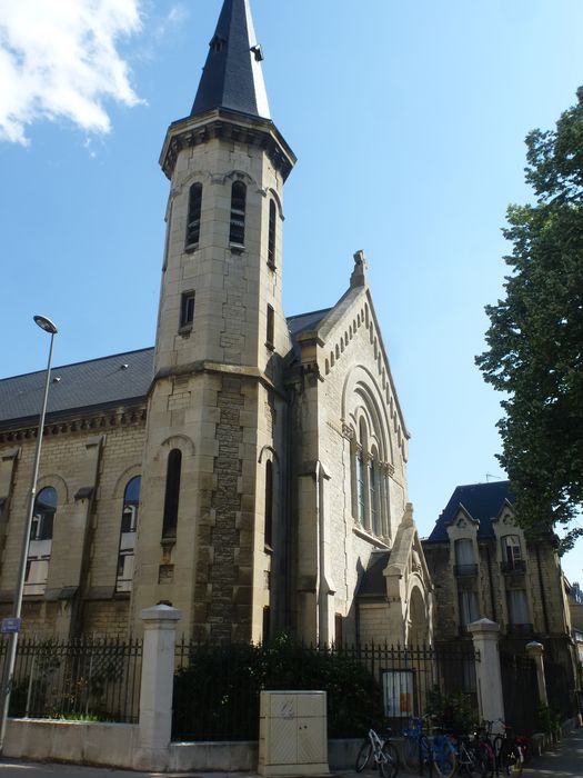 façades sud et ouest, vue partielle