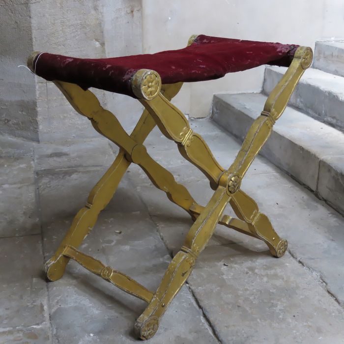 Tabouret d'église - Vue générale