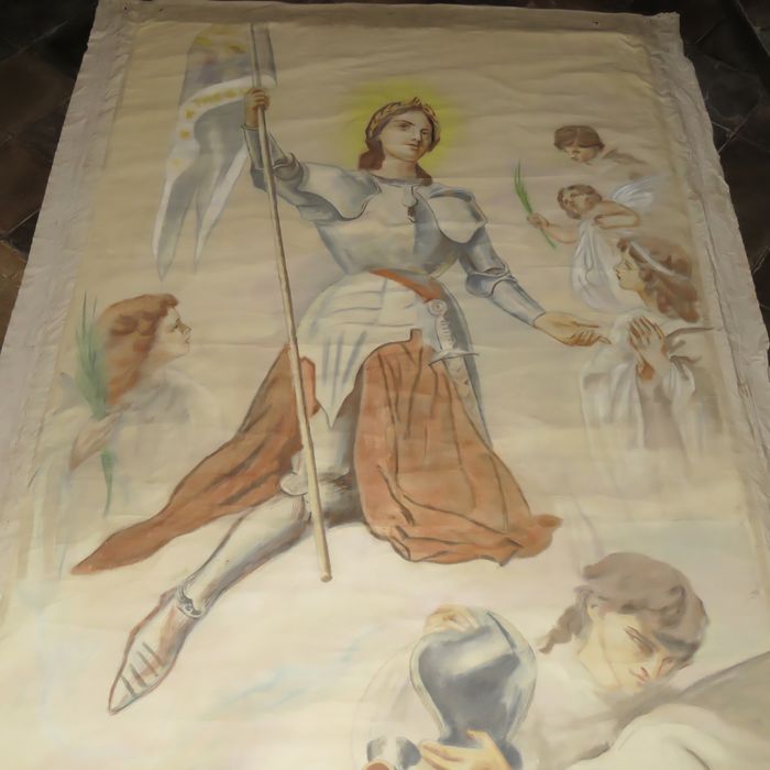 Peinture, cadre : Jeanne d'Arc - Vue partielle avec flash - © conservation régionale des Monuments historiques Bourgogne-Franche-Comté