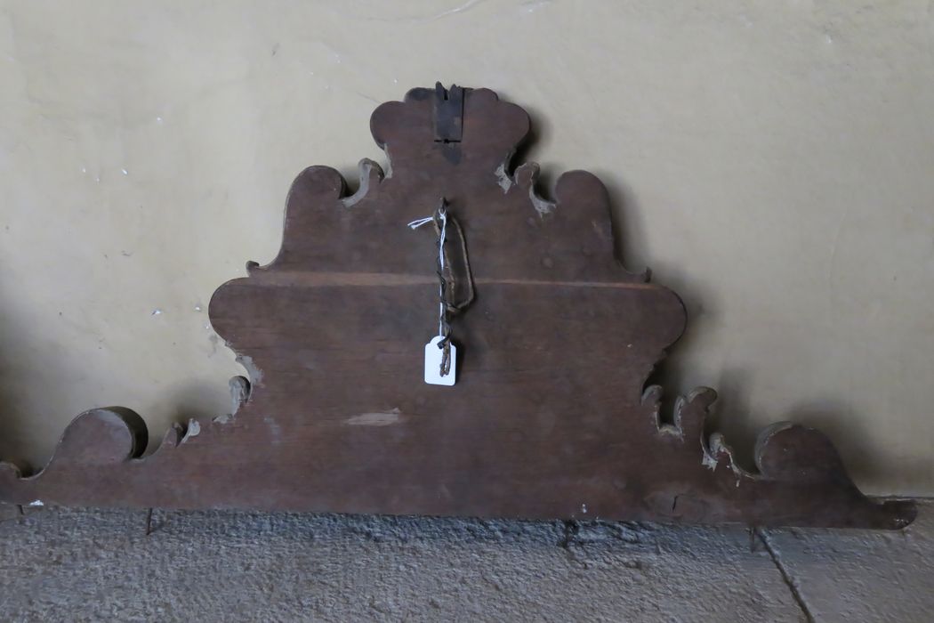 Retable, médaillon - Vue du revers
