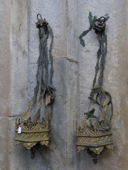 Porte-luminaire, suspension, lampe de sanctuaire - Vue générale