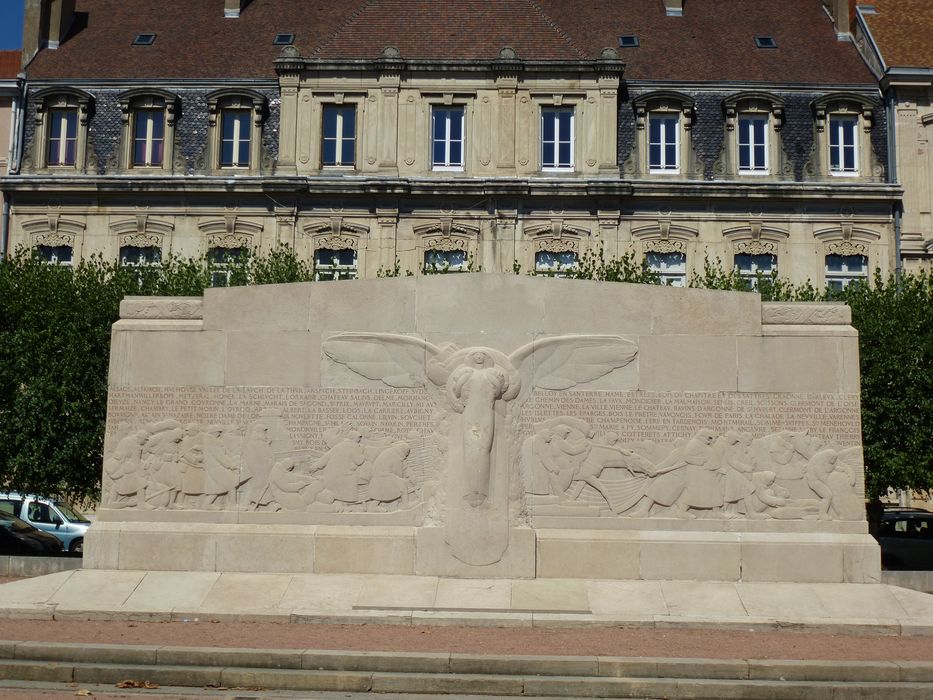 vue générale du monument