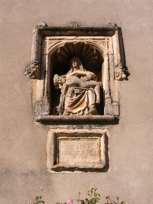 groupe sculpté : Vierge de pitié