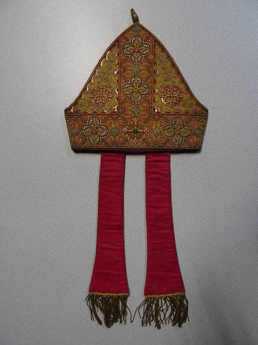 mitre du sacre de Mgr Bernadou