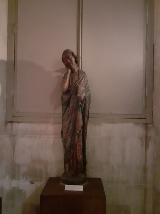 statue : Saint Jean l'Evangéliste - © Ministère de la Culture (France), Direction régionale des affaires culturelles de Bourgogne-Franche-Comté – Diffusion restreinte