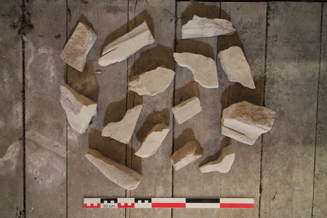 claveaux d'ogive (fragments)