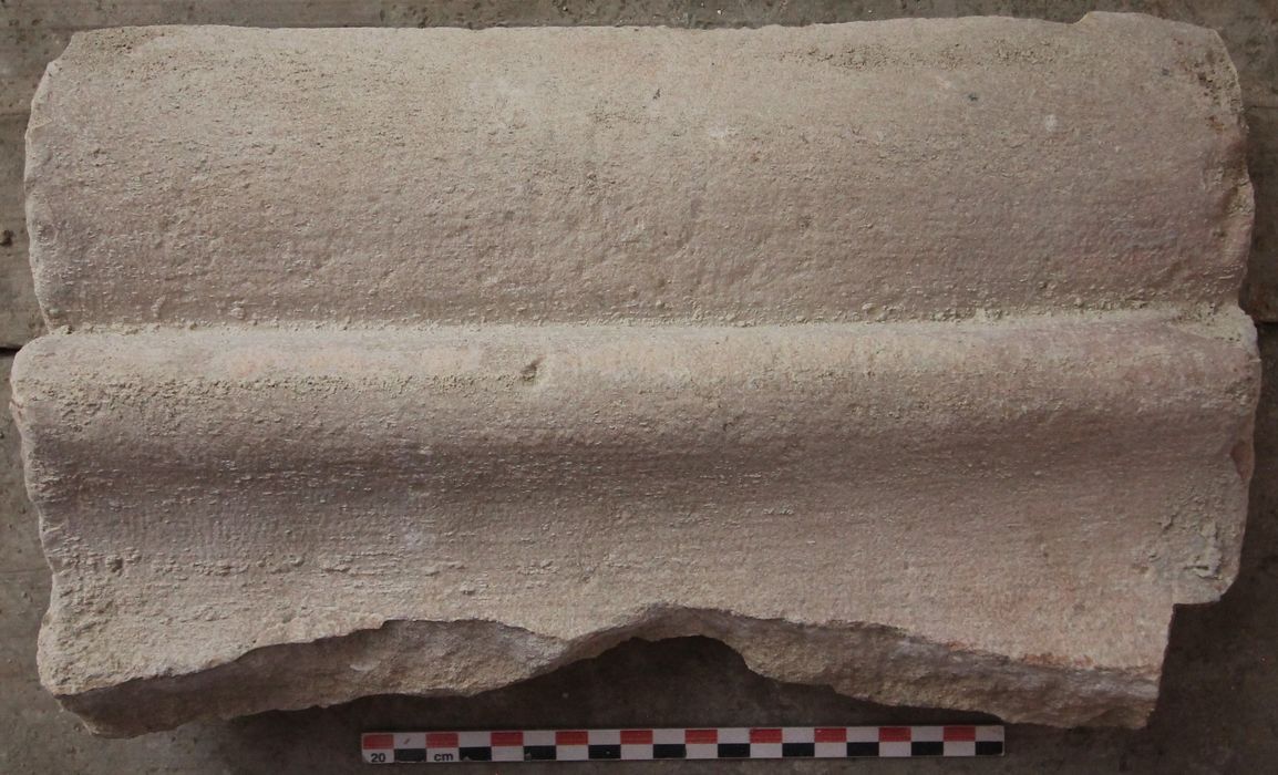 claveau d'ogive (fragment)