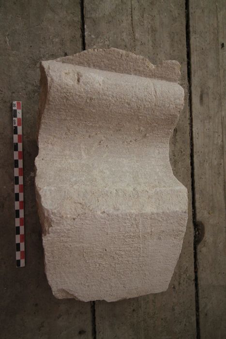 claveau d'ogive (fragment)