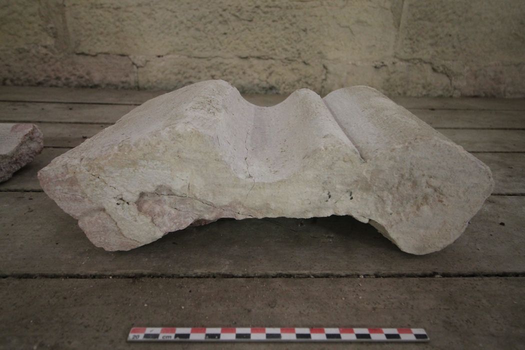 claveau d'ogive (fragment)