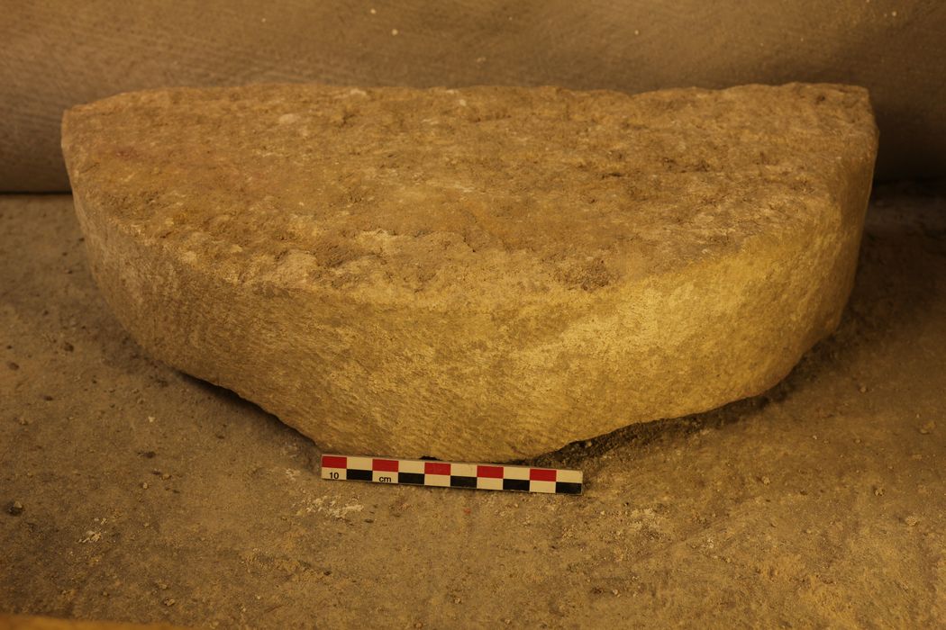 fragment de demi-colonne